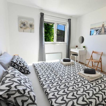 Apartman Tina Rakovica Εξωτερικό φωτογραφία