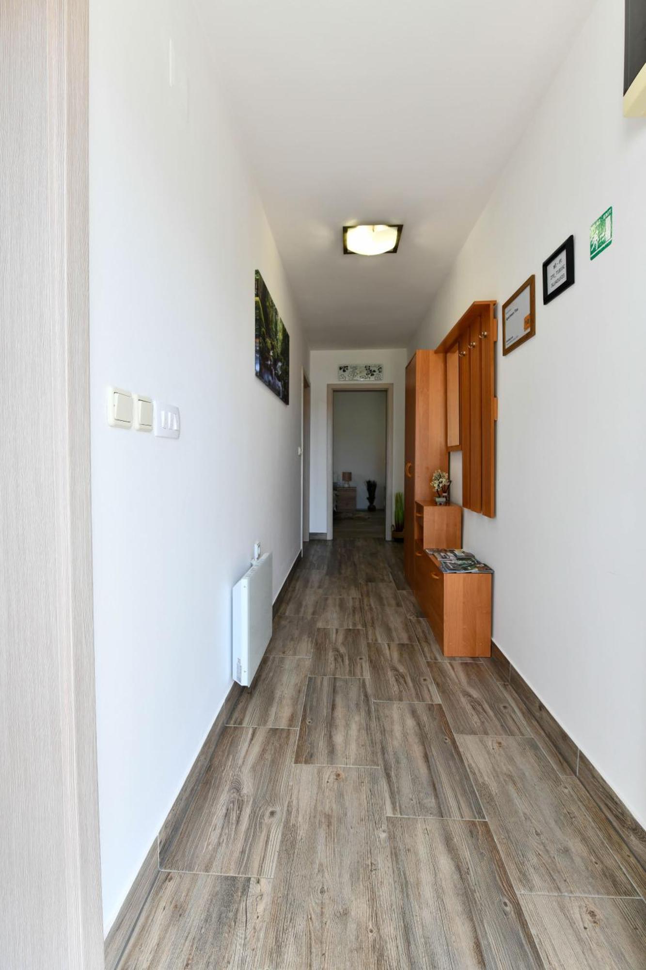 Apartman Tina Rakovica Εξωτερικό φωτογραφία
